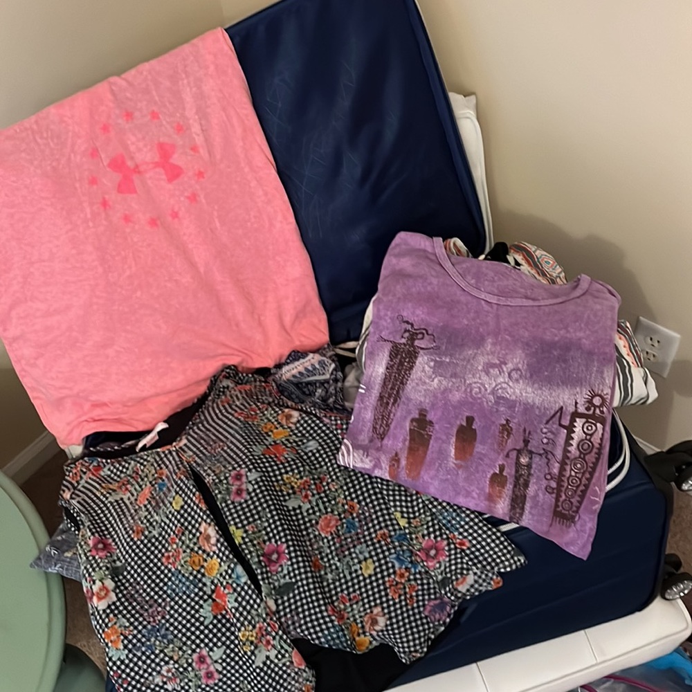 💜Have reduced many items to 3/$25